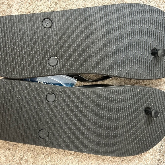 Forever Collectibles Philadelphia Eagles Flip Flops. Sandals. Football. NFL. - Picture 7 of 12